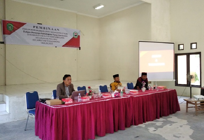 Lurah Maluhu Apresiasi Kegiatan Pembinaan Forum Kerukunan Umat Beragama Garapan Kesbangpol Kukar 9745